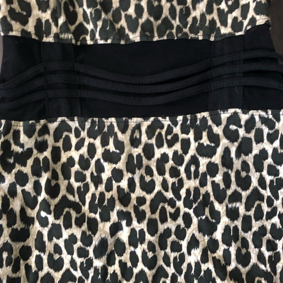 Motel Rocks Erica Leopard Mini Bodycon Dress NWT - Picture 3 of 7